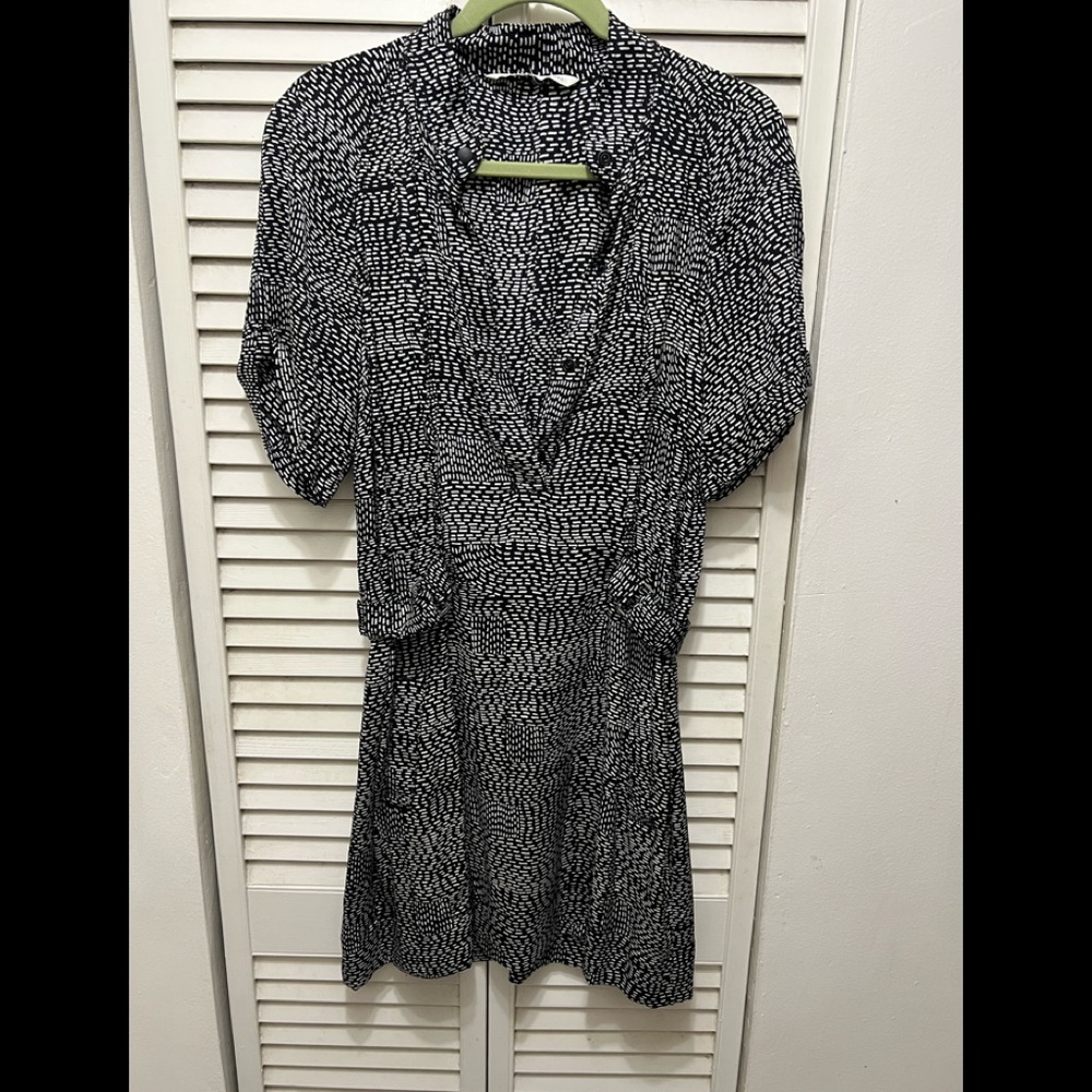 Diane von Furstenberg  black and white dress
